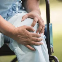  Kenali Tanda-Tanda & Gejala Radang Sendi (Osteoarthritis) di Lutut